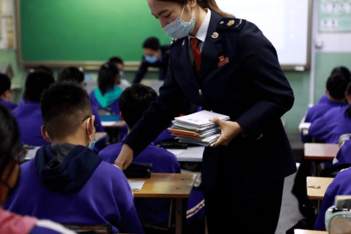以青春之名，承紅色之志——河?xùn)|稅務(wù)團(tuán)總支“承紅色”主題團(tuán)日系列活動(dòng)紀(jì)實(shí)